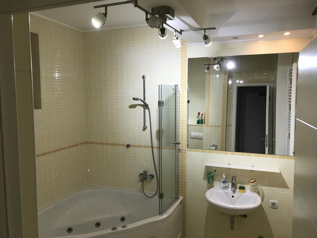 Apartmani El Tarik Белашница Экстерьер фото